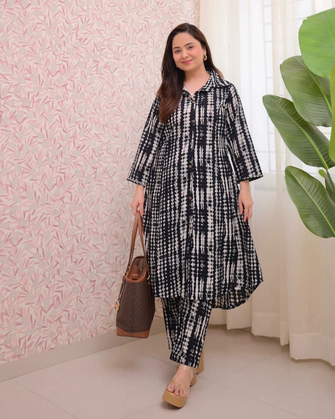 Chic Monochrome Shibori Print Flared Kurta Set